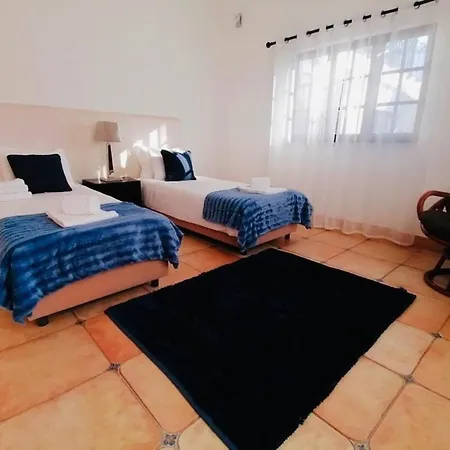 Fuer 10 Personen In Vau, Regiao Centro * Vau (Obidos)